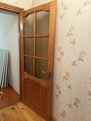 step deke: Taxta daxili qapı – şüşəli model iki qapidi iksi 50 m - Material — 2