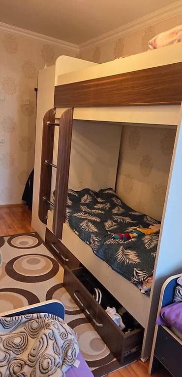 mebeı: Nigar💚 (p) İki mertebe çarpayı 170 azn Uzunluq 220 Hundurluk 200 Unvan — 1