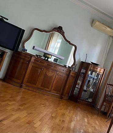 berde ev: İcarəyə verilir – 2 otaqlı mənzilin 1 otağı (köhnə tikili, 70 m²), 28 — 9