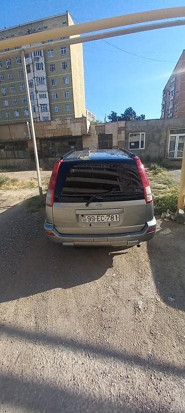 bmw e46 disk: Nissan X-Trail: 2 l | 2002 il Krossover — 4