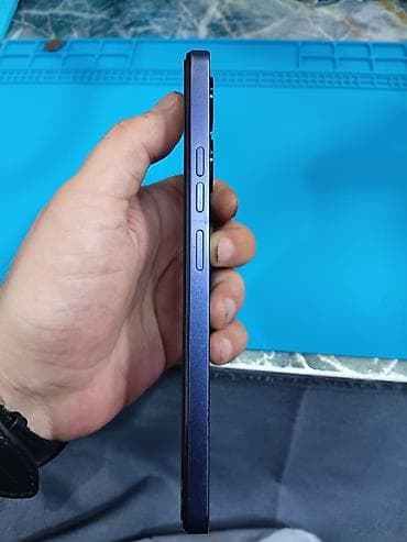 philips xenium 9@9h: Tecno Spark 10 Pro, 256 GB, İki sim kartlı — 3