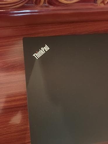 Lenovo ThinkPad T15 noutbuk - Ekran: 15.6" IPS, klaviatura