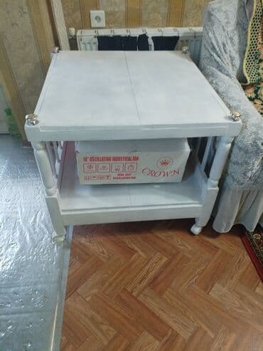 Skeytbordlar: Baq ev nerd stolu — 2