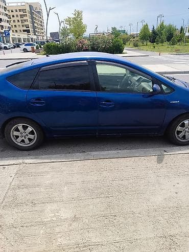 Toyota Prius (II nəsil) hibrid hetçbek - Rəng: mavi - Kuzov: 5 qapılı — 2