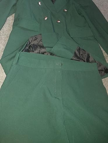 deri pencek: Çox az isdifade olnub selqeldiQadın kostyum dəsti – tünd yaşıl rəng - — 2