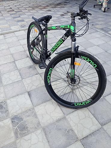 Спортивные велосипеды: Çox az sürülüb MTB dağ velosipedi – Odiosa markalı, qara-yaşıl dizayn — 1