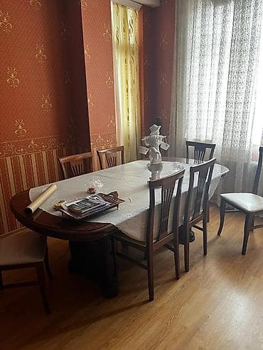 aile: Qonaq otağı üçün, Açılan, Oval masa, 8 stul — 2