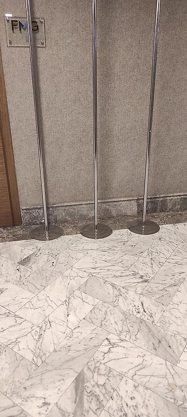 şeki: Məhsul: Paslanmayan poladdan sərgi/barmaqlıq dirəkləri (çəkidən dayaq — 4