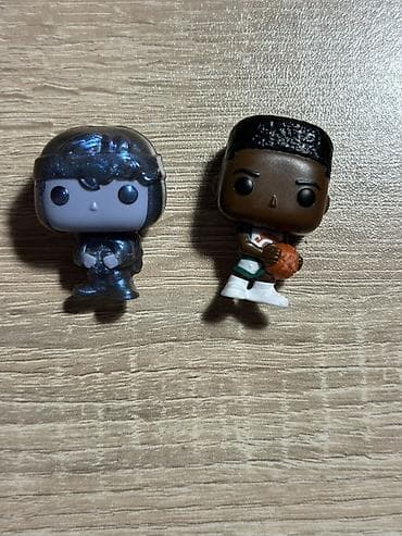İncəsənət və kolleksiyalar: Ikisi 5 azn Tek Tek 3 azn Funko Pop üslubunda miniatür fiqurlar seti — 1