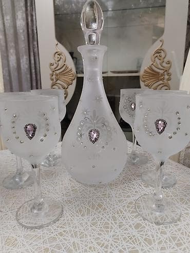 Buzlu şüşədən zərif içki dəsti - Komplekt: 1 karaf/şüşə (qapaqlı) + 6 — 2