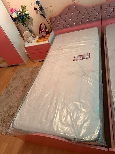 meftil satisi: 2 eded çarpayı Cox az işlənib, matrası salafada.baza yoxdu biri 100 — 2