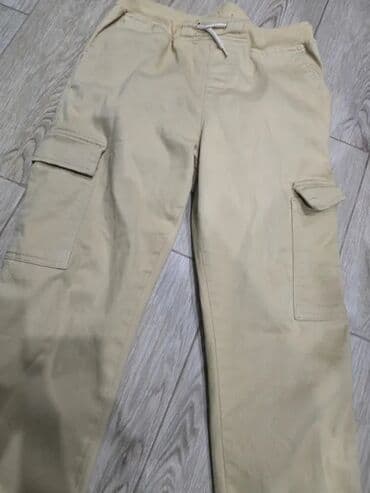 Donlar: Uşaq geyimləri dəsti – 11–12 yaş Brend və modellər: - Benetton — 5