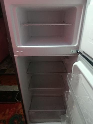 lalafo xolodilnik: İki qapılı soyuducu - Rəng: Gümüşü/metalik - Üst kamera: dondurucu — 2