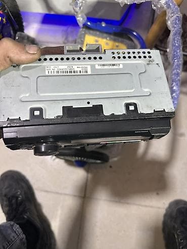 ses dinleme cihazı: Maqnitol, Pioneer, AUX — 1