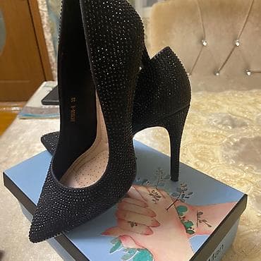 Tuflilər, Ölçü: 39, rəng - Qara, Yeni lalafo.az -da Tuflilər, Ölçü: 39, rəng - Qara, Yeni