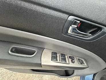 ×5 bmw: Toyota Prius: 1.5 l | 2008 il Hetçbek — 6