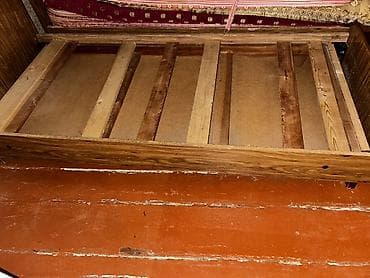 tek carpayi sekilleri: Təknəfərlik çarpayı, Bazasız, Matrassız, Siyirməsiz — 3