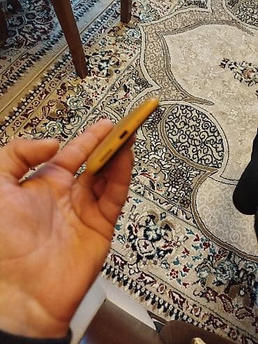 lenovo lp3 pro: Huawei Y5, 32 GB, rəng - Sarı, Sensor — 6