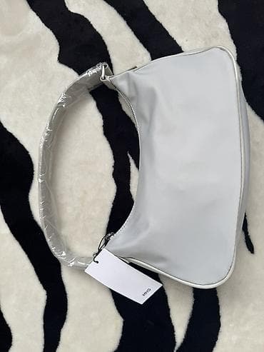 cixollar: MNG qadın çiyn çantası – açıq boz rəng - Model: baguette/omuz çantası — 1