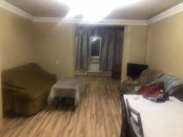 kirayə ev ayliq: İnşaatçılar metrosu yaxınlığı, Ailə TV-nin yanında 5 mərtəbəli binanın — 8