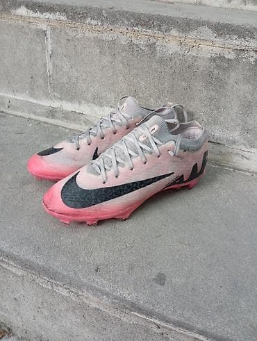 Butslar: Butslar Nike, Ölçü: 38, İşlənmiş — 2