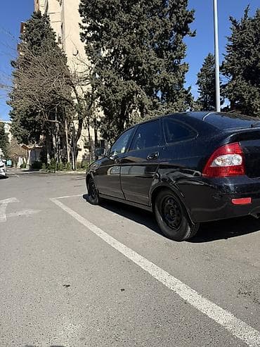 pilus masin: VAZ (LADA) Priora: 1.6 l | 2012 il 217000 km Sedan — 2