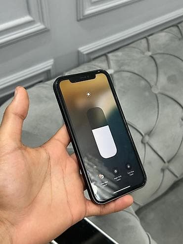 ayfon 4 s: IPhone 11, 128 GB, Qara, Face ID — 3