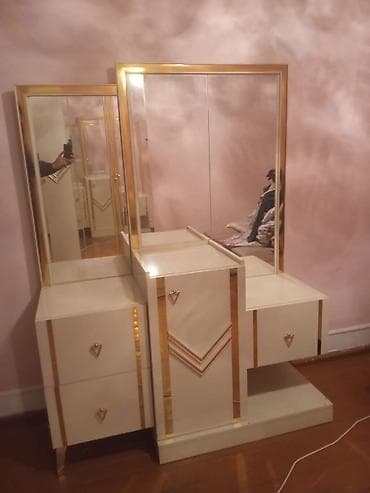 dolab qarderob: Yataq otağı mebel dəsti - Dəst tərkibi: - Böyük iki nəfərlik — 3