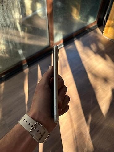 iphone 17 yigilma: IPhone 11, Ağ, Simsiz şarj — 7