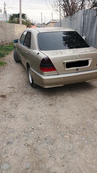 teker satisi ucuz qiymete: Maşın əla vəziyyətdedir 5 ildi ozumuzdədir hər abistonafqası işlək — 4