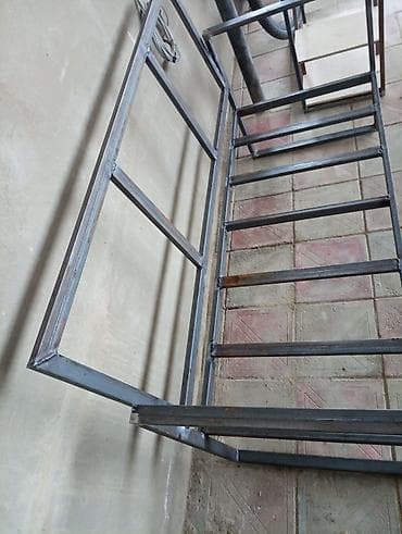 divar saatı: Metall karkaslı skamya karkası isteye gore uzunun dosəyleri rengine — 2