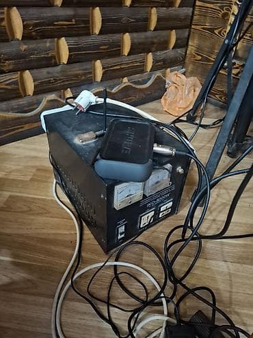 Səhnə və tədbirlər üçün tam səs sistemi dəsti Tərkib: - Dynacord — 7