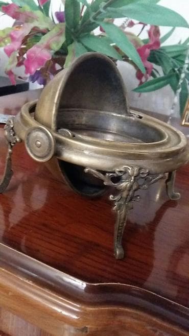 ev qapilar: Məhsul: Bürküt rəngli mis/pirinçdən hazırlanmış qapaqlı masa küllüyü — 1