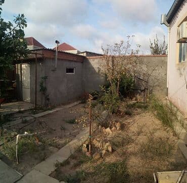 guneslide 3 otaqli evler: 4 otaqlı, 120 kv. m, Orta təmir — 3