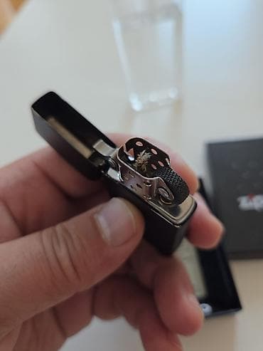 smart saat sim kart: Orginal zippo black mat slim madelidi cizig eziy yoxdu usdunde — 4