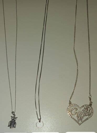 Bijuteriya dəstləri: Gümüş rəngli 3 ədəd boyunbağı dəsti. - Boyunbağı 1: Zəncir üzərində — 1