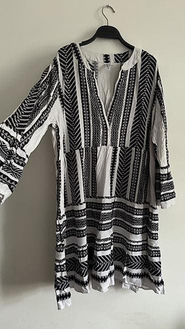 Qara‑ağ etnik naxışlı qadın tunik/kimono tipli köynək-kleid - Rəng: ağ