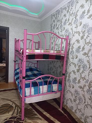 İki məhsul birlikdə: 1) İkimərtəbəli çarpayı - Metall konstruksiya