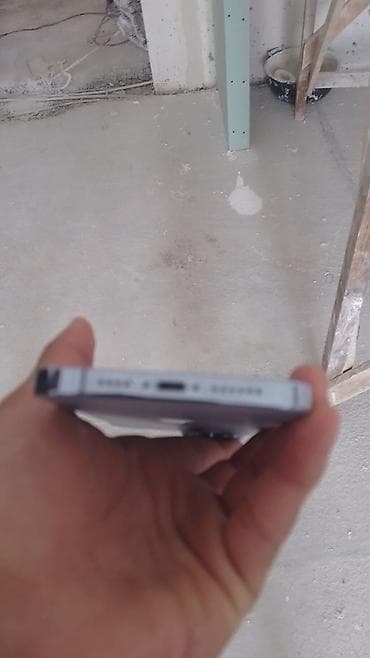 iphone 13 sade ikinci el: IPhone 13 Pro Max, Göy, Qırıq — 3