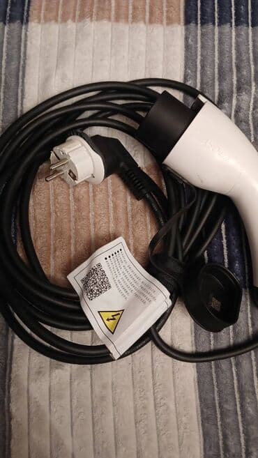 akkumulyator zaryadka aparatı: Yenidir.Orijinaldı — 2