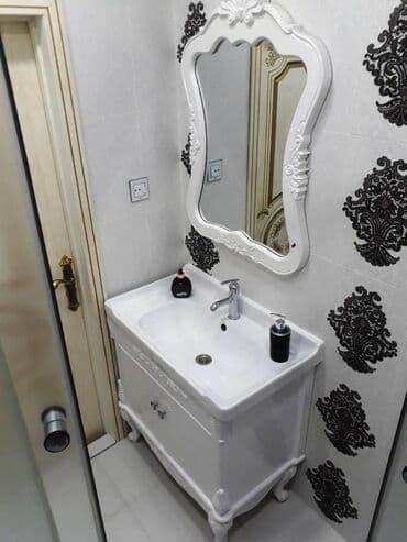 7ci mikrorayonda kiraye evler: Razində Aygün mollun yanı 14 mərtəbəli binanın 8-ci mərtəbəsi ümumi — 16