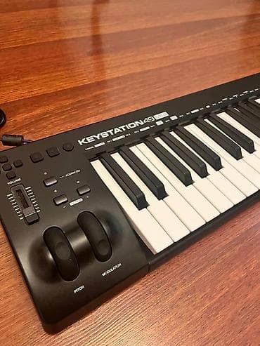 klaviş: Midi-klaviatura, M-Audio — 3