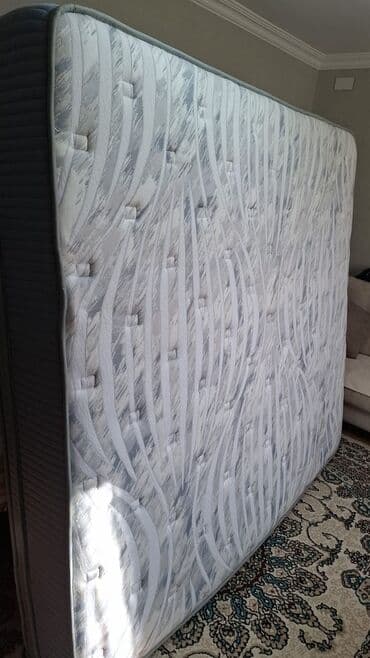 эконом мебель: Temiz ortapedik matras. 180/200 hün 30 sm.teze alinib.10 gundu.köc — 1