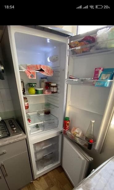 dondurma qabi: VESTA iki kameralı soyuducu - Rəng: gümüş/metallic - Üst kamera – — 2