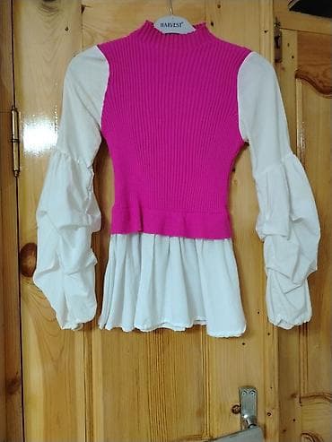 uzun etekler: Qadın bluz–sviter kombini - Rəng: fuşya (üst hissə) və ağ (ətək və — 2