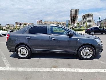 diffuser satisi: Chevrolet Cobalt sedan - Kuzov: 4 qapılı sedan, tünd boz rəng - — 3