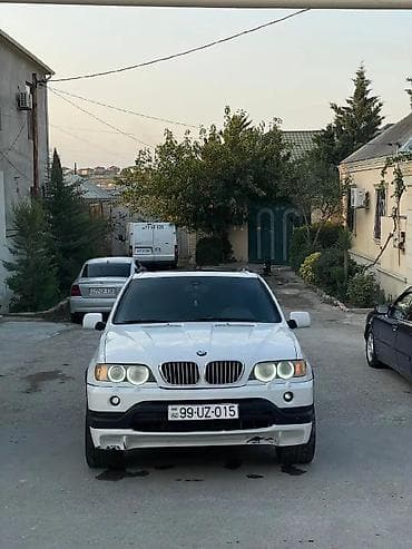chery a 21: BMW X5: 4.4 l | 2000 il Ofrouder/SUV — 6