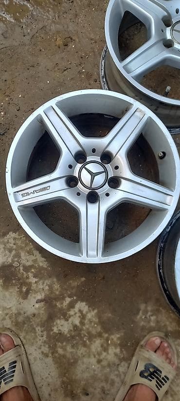 mercedes r17 disk: İşlənmiş Disk AMG R 16, 5 Boltlu — 3