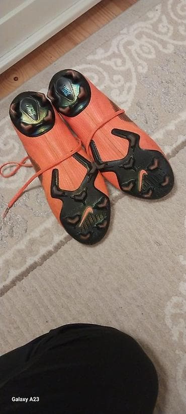 Nike Mercurial kramponları – narıncı rəng, aşağı profilli dizayn. - lalafo.az -da Nike Mercurial kramponları – narıncı rəng, aşağı profilli dizayn. -