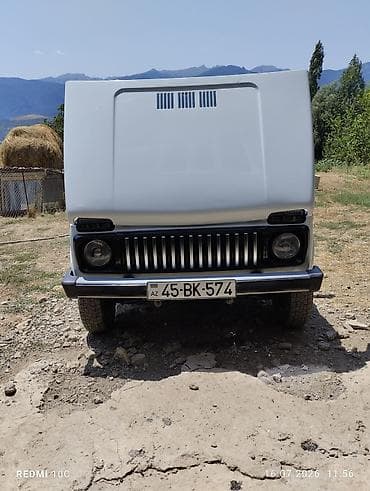 авто фольксваген: ВАЗ (ЛАДА) 4x4 Нива: 1.7 л | 2015 г. 8500 км Внедорожник — 7